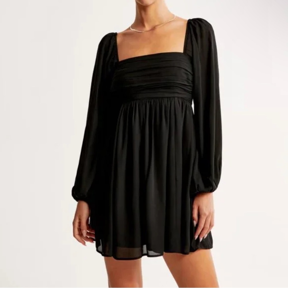 NWT Abercrombie A&F Emerson Balloon Sleeve Mini Dress Black